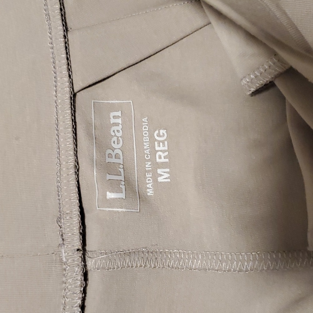 LL Bean Capris - Picture 2 of 4